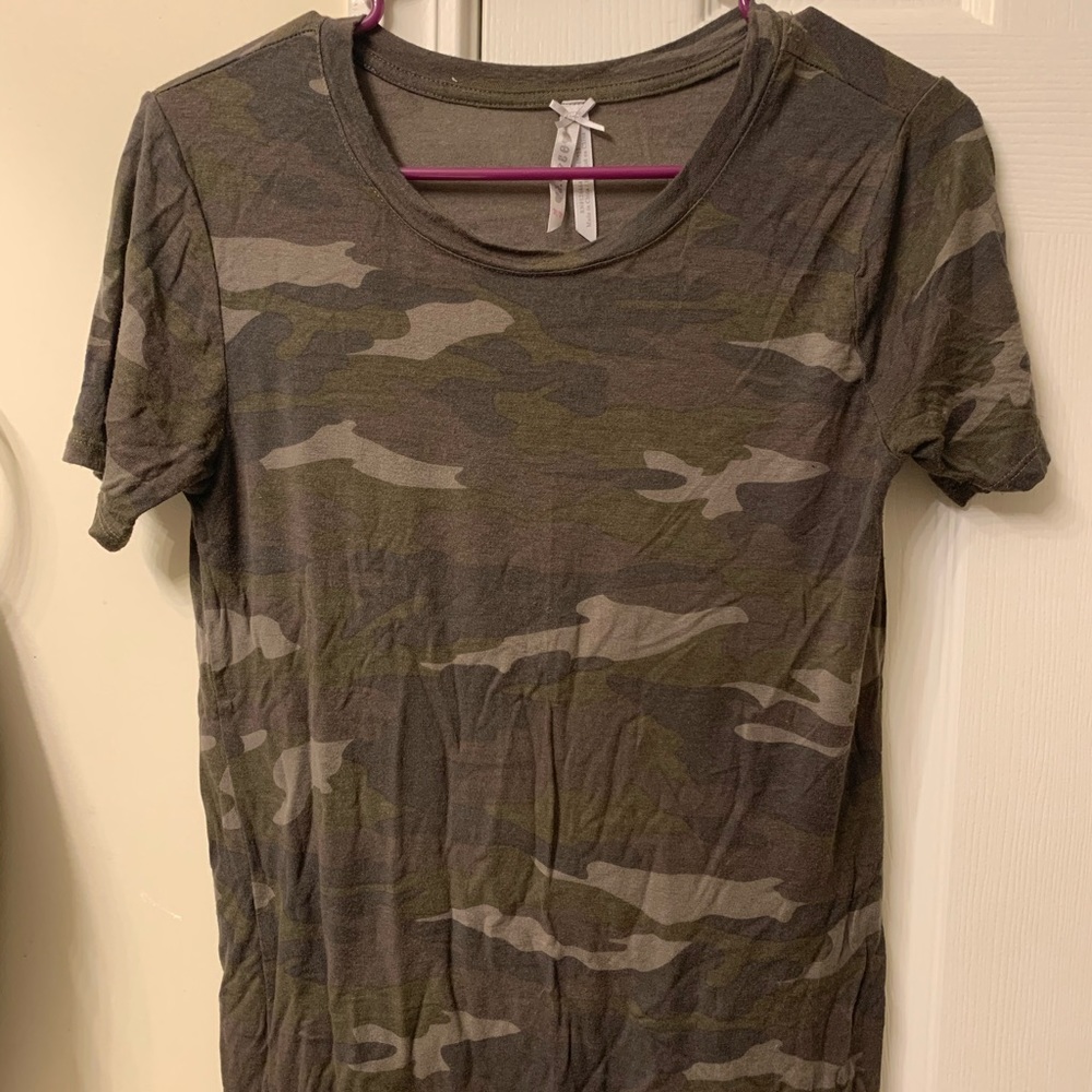 Boutique camo soft shirt